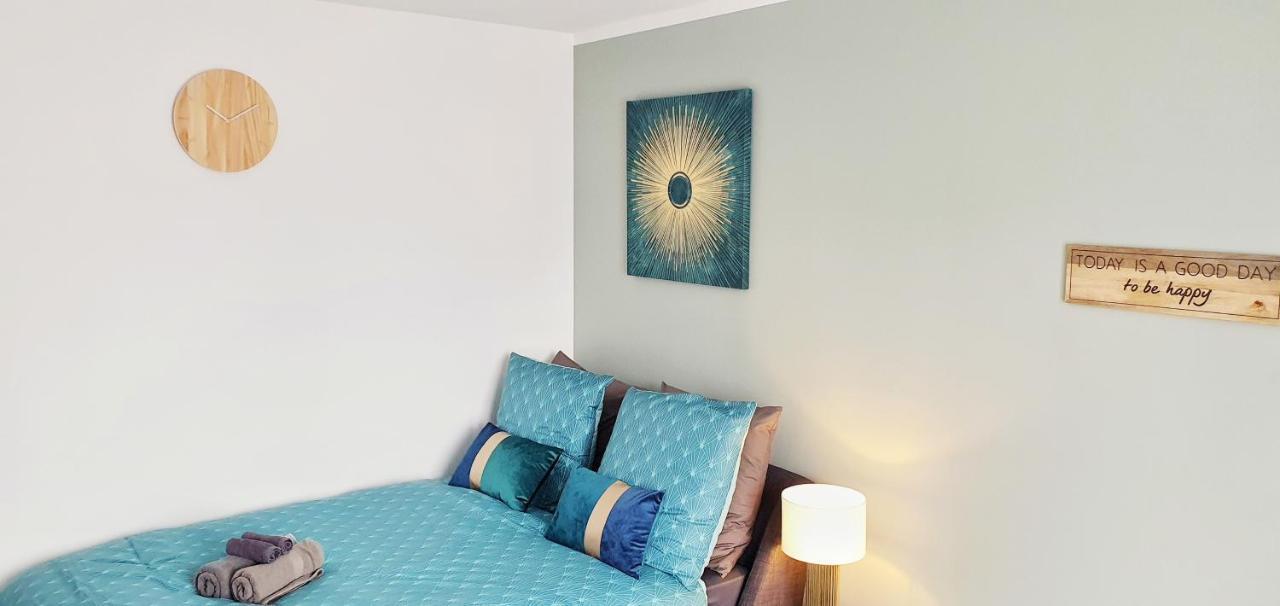 The Sky - Dormez Sur Un Petit Nuage Apartment Dreux Bagian luar foto